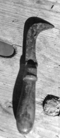 Hakenmesser zum Schneiden v. Reben, L&auml;nge 18cm, Griff 10,3cm, Klinge  7,8cm 
